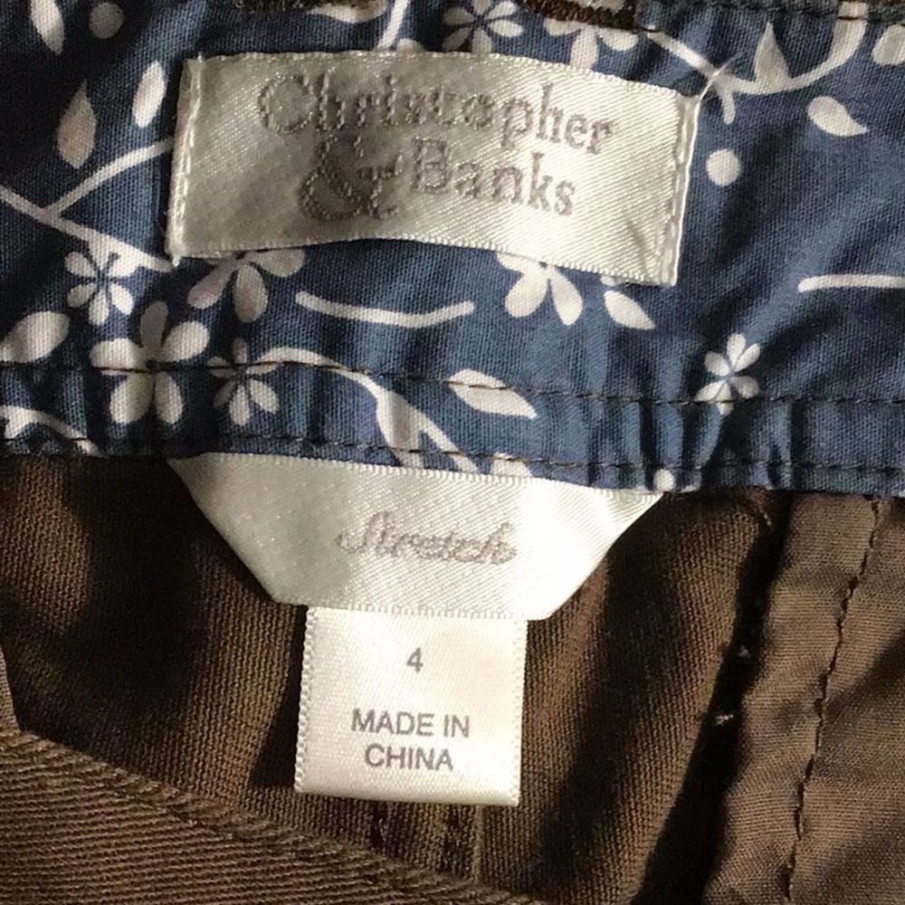 CHRISTOPHER & BANKS Capris Pants Brown Comfort Stretch Button Cuff Size 4 - Picture 2 of 7